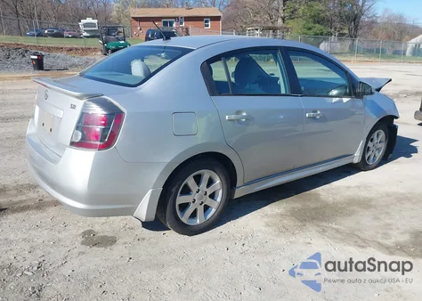 2010 Nissan Sentra 2.0Sr z USA, uszkodzony, nr VIN 3N1AB6AP7AL656572
